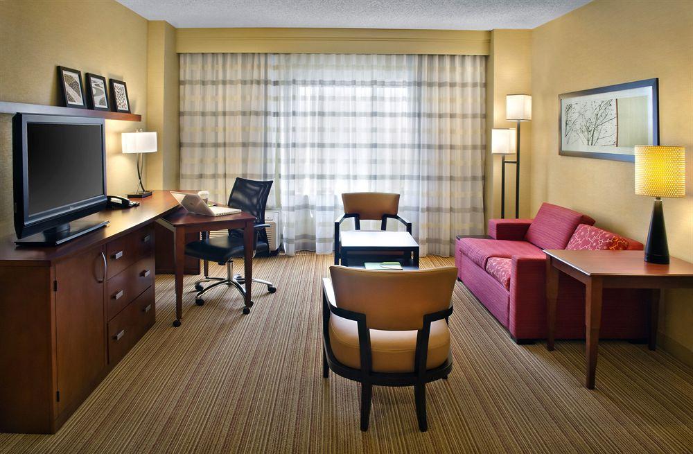 Courtyard By Marriott Jersey City Newport Eksteriør bilde